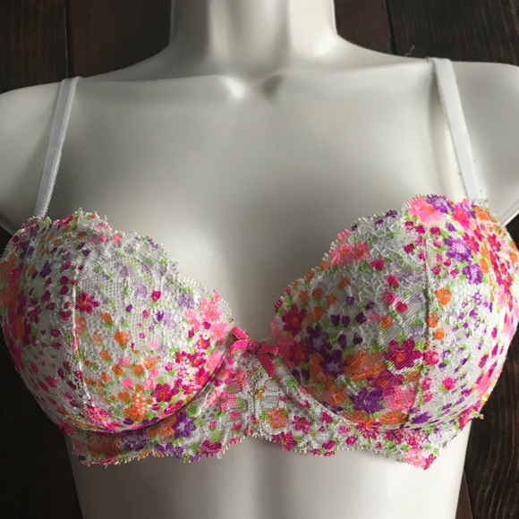 Victoria's Secret Other - Victoria Secret Dream Angels Bra